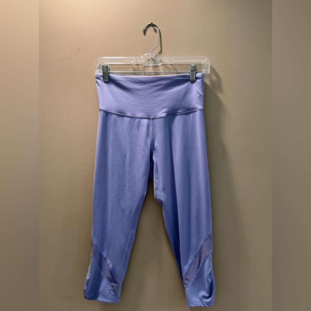💜 Brand New Light Purple Leggings – Size M – Fun Mesh Detail! - Picture 1 of 3